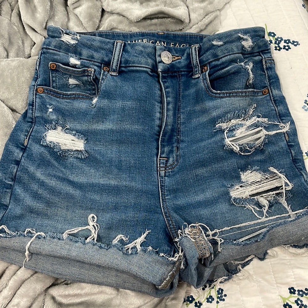 American eagle jean shorts 💙